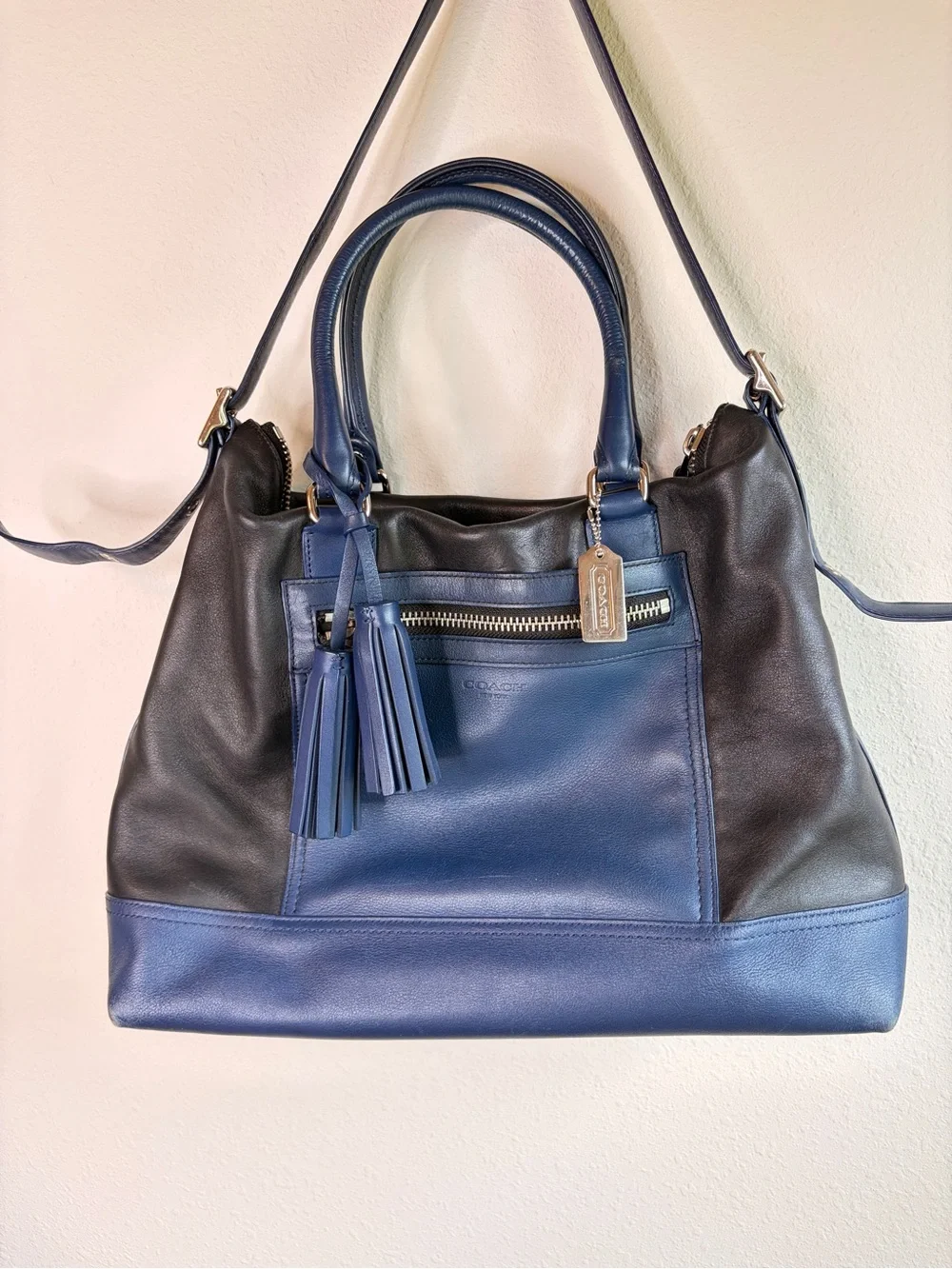 Coach Two-Tone Black and‎ Navy Leather Shoulder Bag